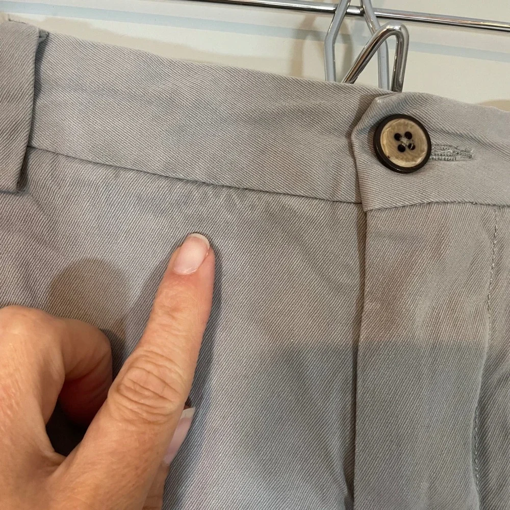 Tommy Bahama Lot of 2 Mens 35 Silk Cotton Pleated Shorts Gray Black Resort Beach